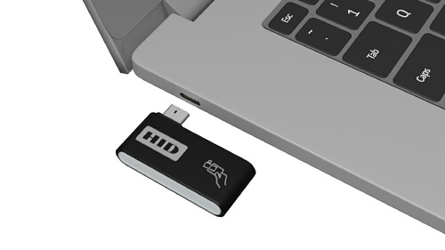 ریدر OMNIKEY SE به لپ‌تاپ متصل می‌شود.